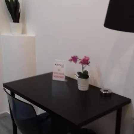 Napoli B&B * Неаполь